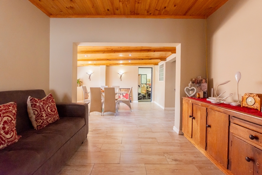 4 Bedroom Property for Sale in Vredenburg Western Cape